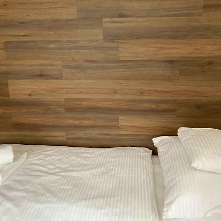 Negra Vendeghaz Chalet Parádsasvár